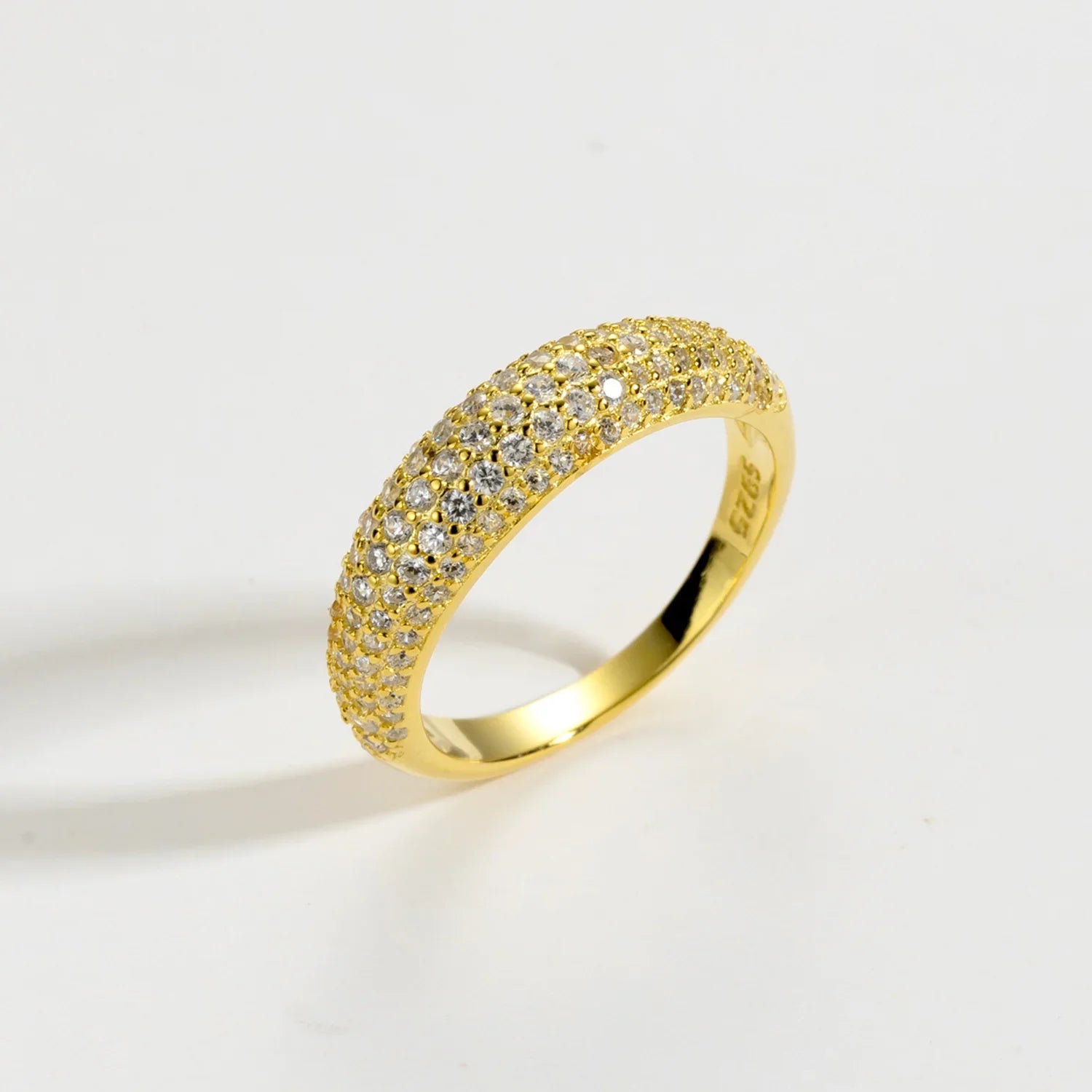 Anel Feminino Unique com Pedra Zircônia Banhado em Ouro 18K